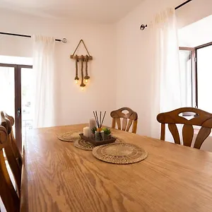 https://casa-competa.es-andalucia.com